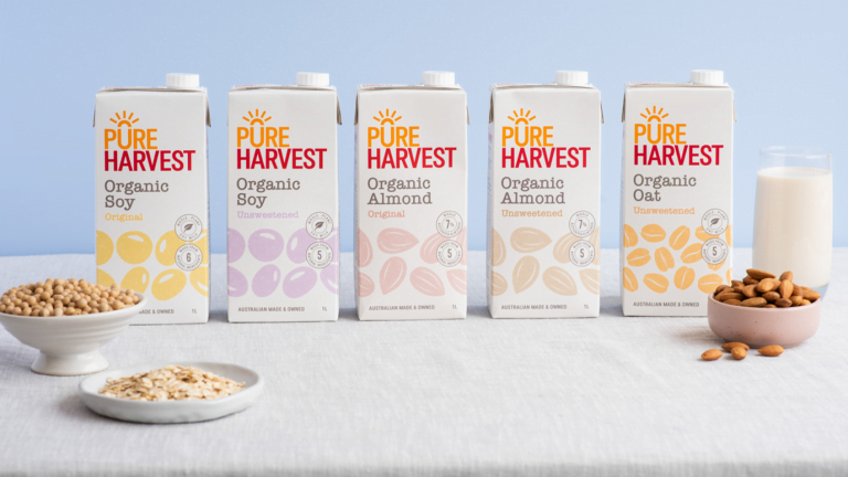 Oat Lattes to Save the Planet? A closer look at the environmental impact of alternative milks